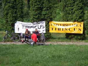 Dintre sponsorii concursului