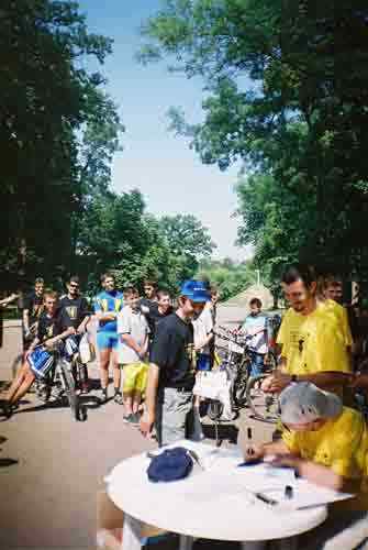 LOCUL_SPECIAL_CEL_MAI_IN_VARSTA_PARTICIPANT